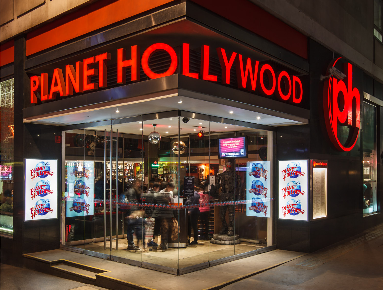 London Restaurant Planet Hollywood